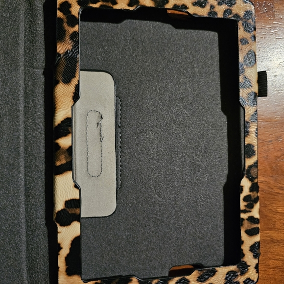 Kindle Fire HD 7 Inch Case - Picture 3 of 4